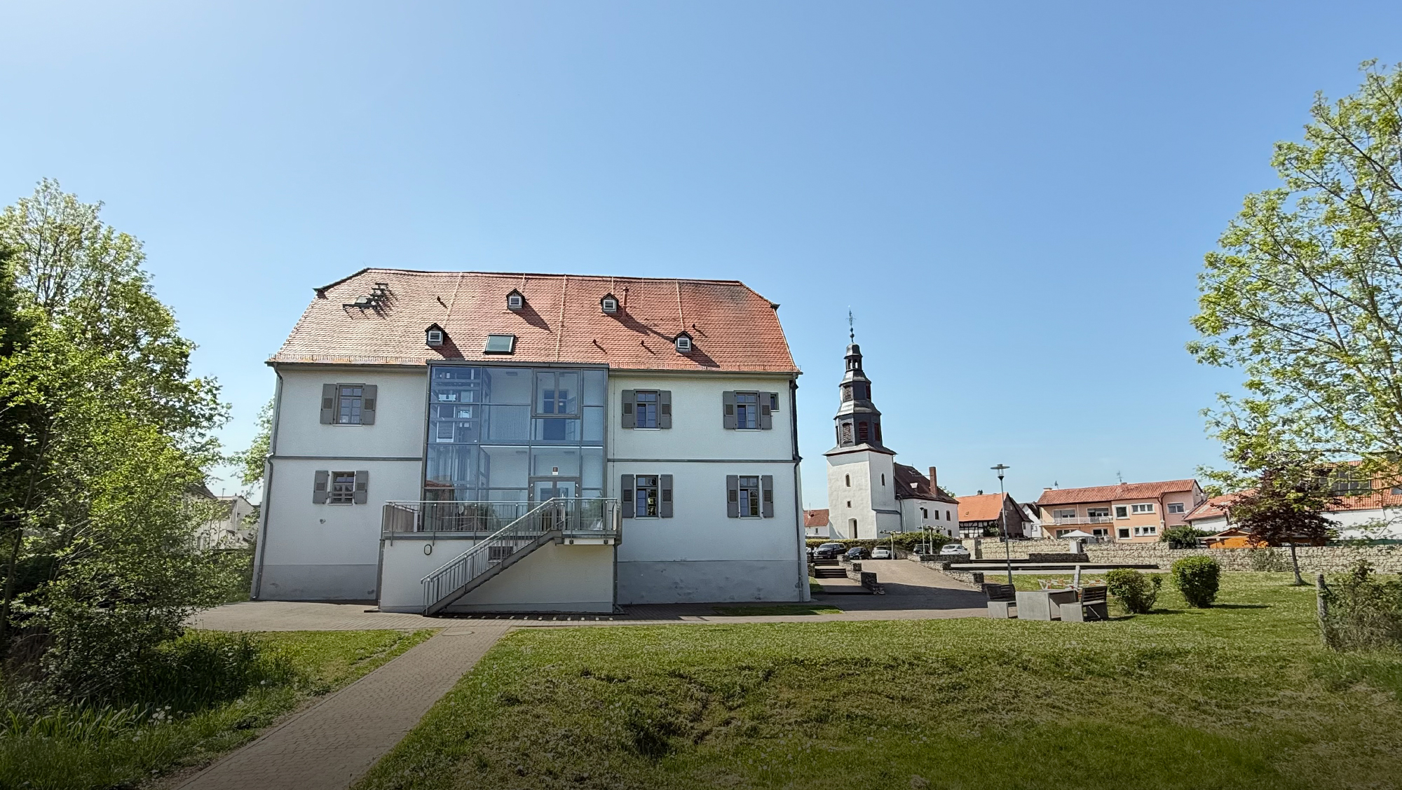 Wasserburg Nieder-Rosbach Glas-Anbau